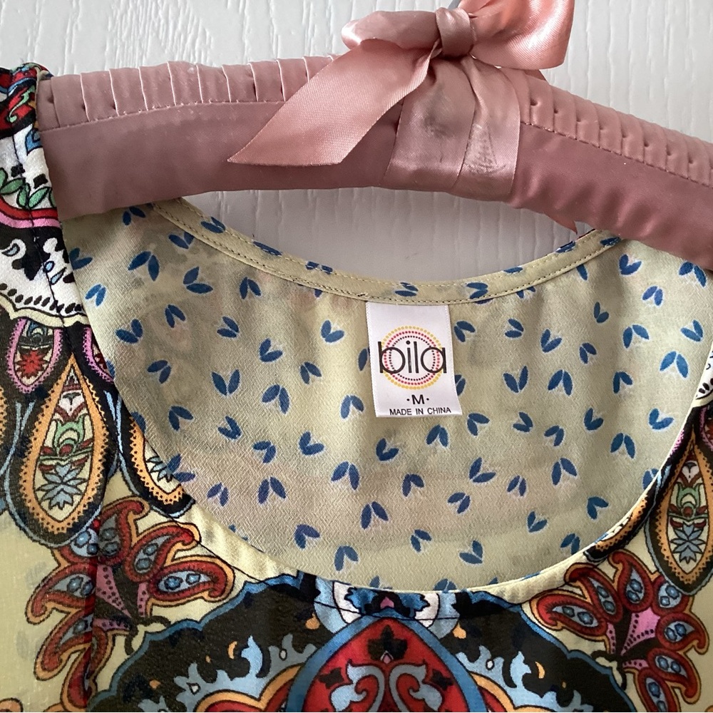 Bila Multicolor Paisley Tanktop. Size medium.   B6 - Picture 2 of 9